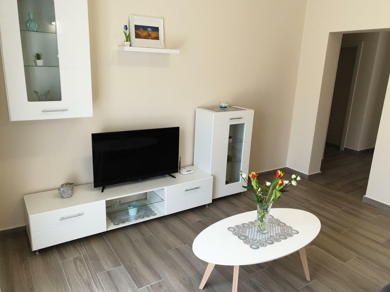 Apartments Jadran Tivat Exterior foto