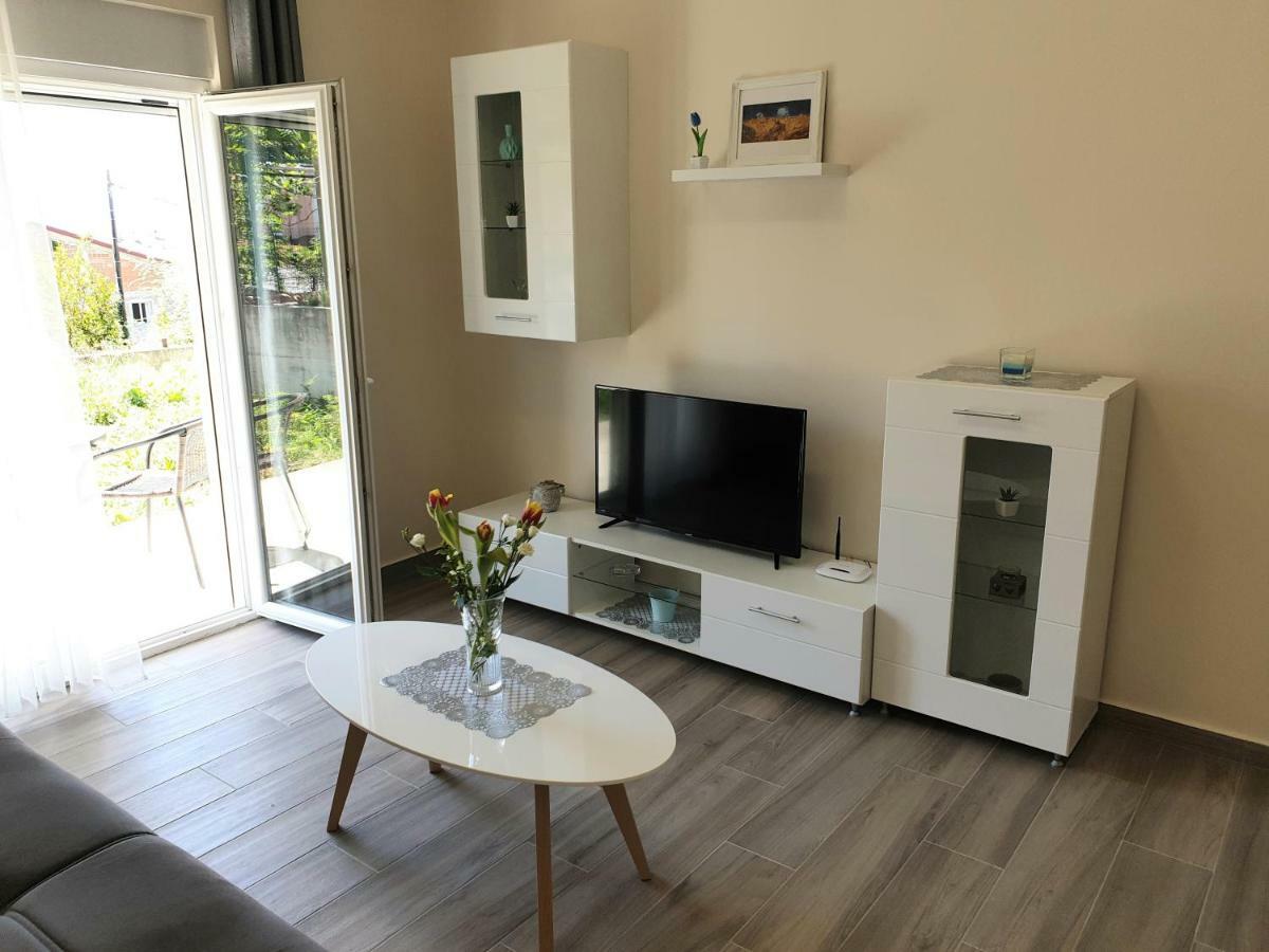 Apartments Jadran Tivat Exterior foto